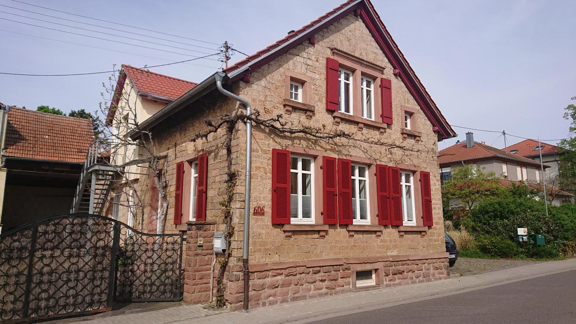 Ferienwohnung Weinstrassenmitte Neustadt an der Weinstrasse Bagian luar foto